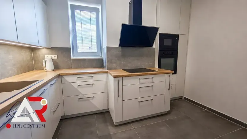 Prodej bytu 4+1, Brno, Plachty, 104 m2