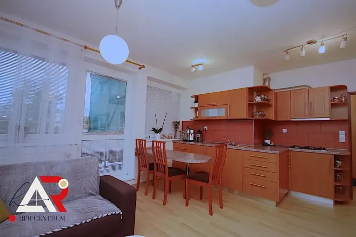 Pronájem bytu 2+kk, Pohořelice, Znojemská, 52 m2