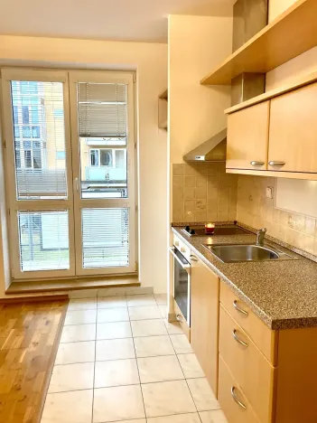 Prodej bytu 1+kk, Praha - Troja, Vřesová, 36 m2