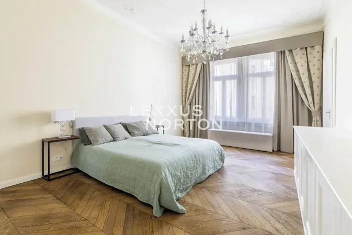Prodej bytu 4+kk, Praha - Staré Město, Valentinská, 157 m2