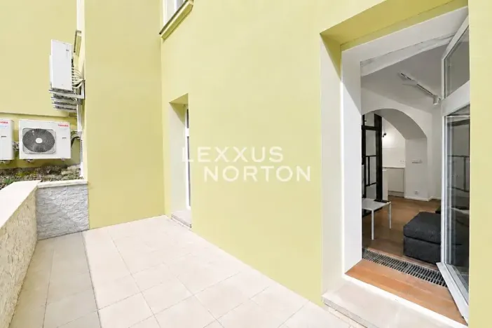 Pronájem bytu 2+kk, Praha - Vinohrady, Laubova, 50 m2