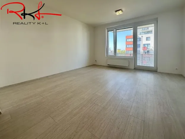 Pronájem bytu 1+kk, Praha, Honzíkova, 27 m2