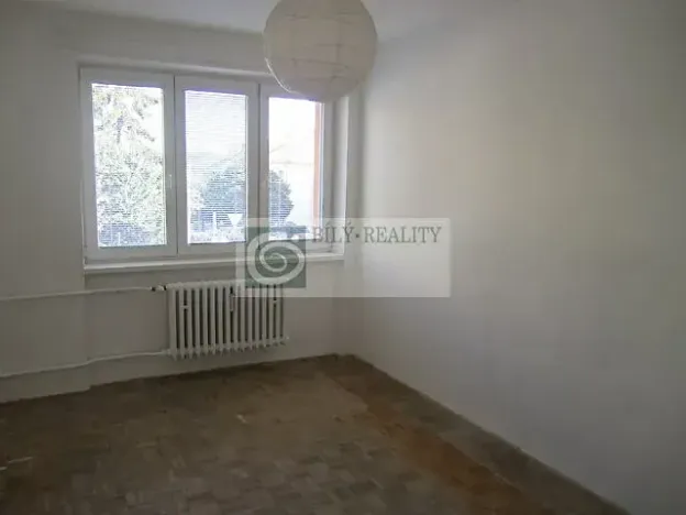 Pronájem bytu 2+1, Brno, Merhautova, 50 m2