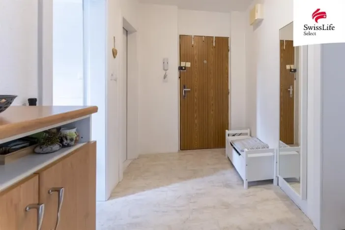 Prodej bytu 2+1, Milovice, Mírová, 58 m2