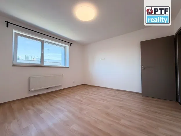 Pronájem bytu 2+kk, Plzeň, Živnostenská, 55 m2