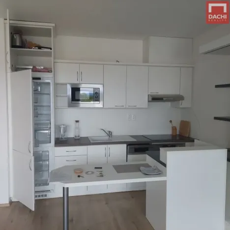 Pronájem bytu 1+kk, Olomouc - Řepčín, gen. Píky, 42 m2
