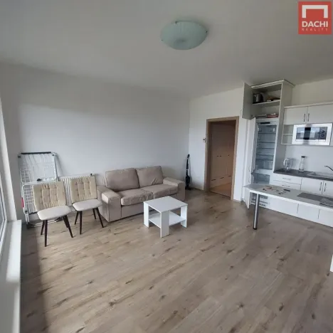 Pronájem bytu 1+kk, Olomouc - Řepčín, gen. Píky, 42 m2