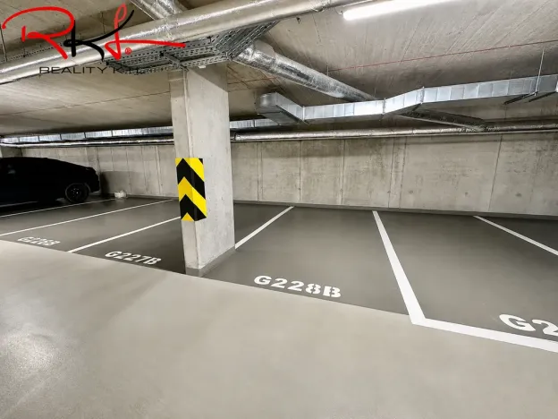 Pronájem bytu 2+kk, Praha, U Pergamenky, 55 m2