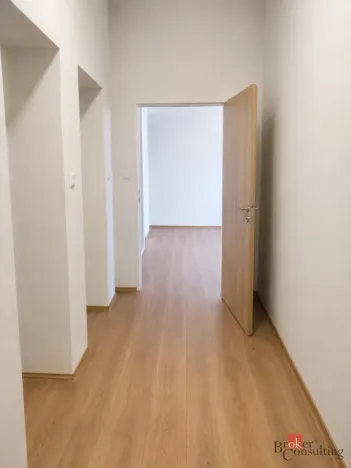 Pronájem bytu 1+kk, Ostrava - Přívoz, Křišťanova, 43 m2