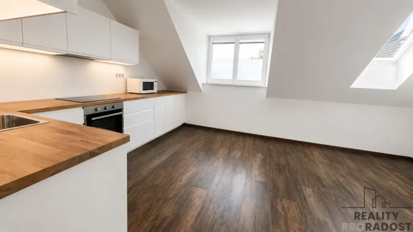 Pronájem bytu 5+kk, Lipůvka, 180 m2