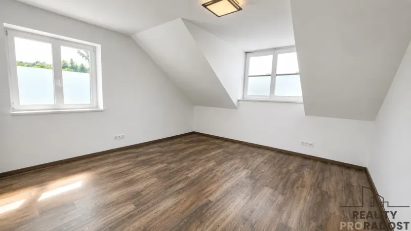 Pronájem bytu 5+kk, Lipůvka, 180 m2