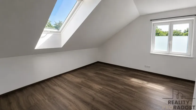 Pronájem bytu 5+kk, Lipůvka, 180 m2