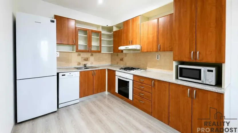 Pronájem bytu 2+kk, Kuřim, Dlouhá, 56 m2