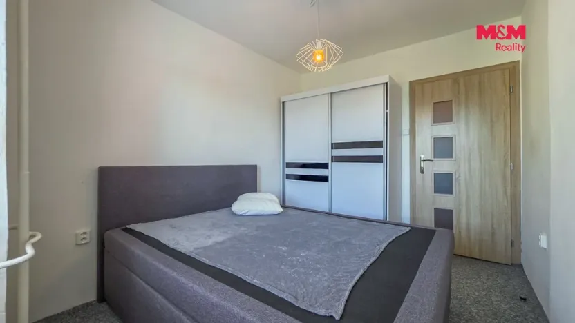 Pronájem bytu 2+1, Kladno, Petrohradská, 48 m2