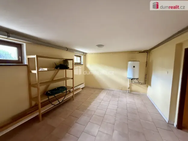 Prodej rodinného domu, Bor - Ostrov, 390 m2