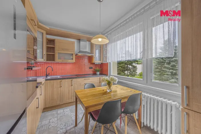 Prodej bytu 4+1, Police nad Metují - Velká Ledhuje, Fučíkova, 94 m2