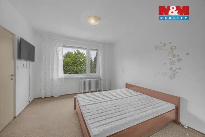 Prodej bytu 4+1, Police nad Metují - Velká Ledhuje, Fučíkova, 94 m2