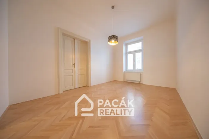 Pronájem bytu 3+1, Olomouc, Kollárovo nám., 123 m2