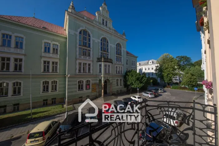Pronájem bytu 3+1, Olomouc, Kollárovo nám., 123 m2