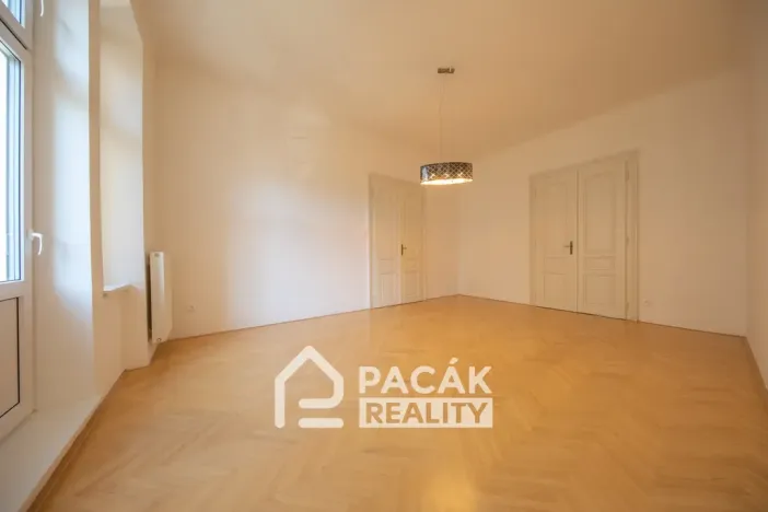 Pronájem bytu 3+1, Olomouc, Kollárovo nám., 123 m2