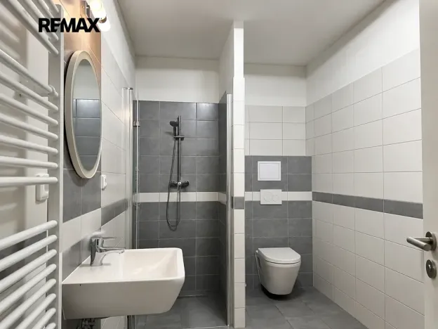 Prodej bytu 1+kk, Lavičky, 53 m2