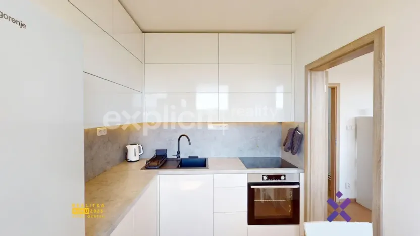 Pronájem bytu 1+1, Zlín, Křiby, 35 m2