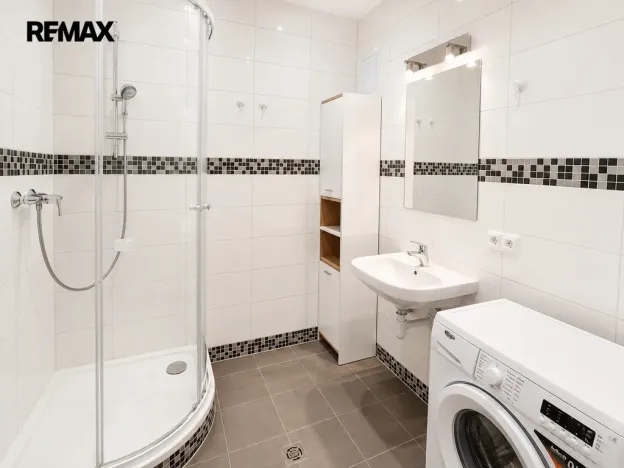 Pronájem bytu 1+kk, Stěžery - Stěžírky, 28 m2