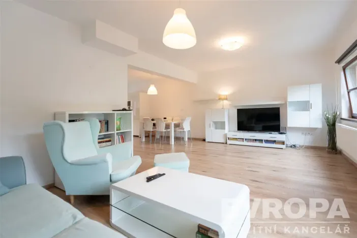 Prodej rodinného domu, Řevnice, Čs. armády, 160 m2