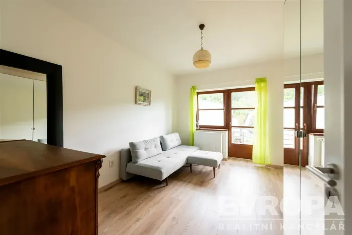 Prodej rodinného domu, Řevnice, Čs. armády, 160 m2