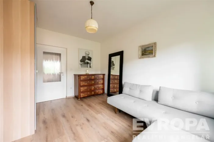 Prodej rodinného domu, Řevnice, Čs. armády, 160 m2