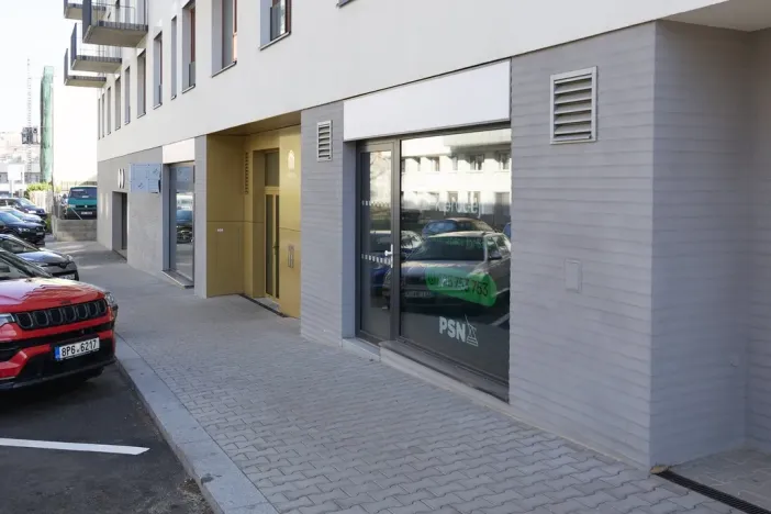 Prodej obchodního prostoru, Praha, Maroldova, 66 m2