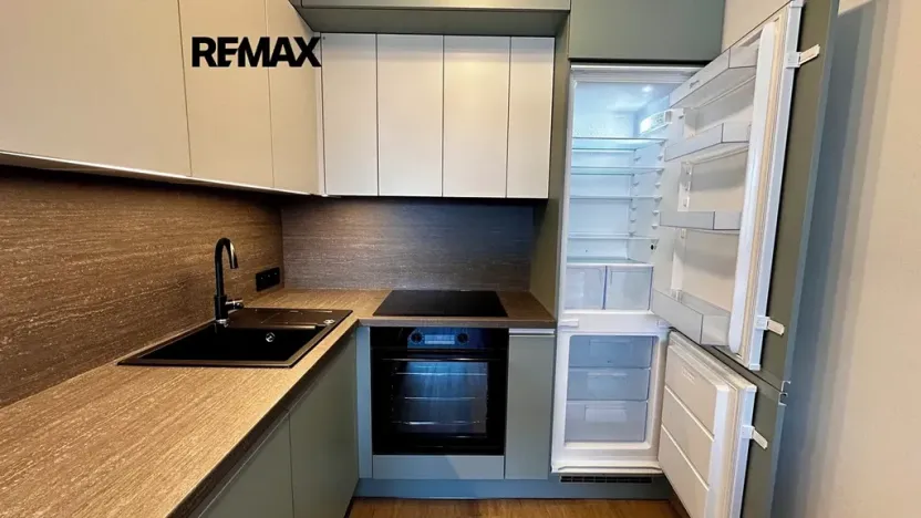 Pronájem bytu 2+kk, Praha - Stodůlky, U jezera, 43 m2