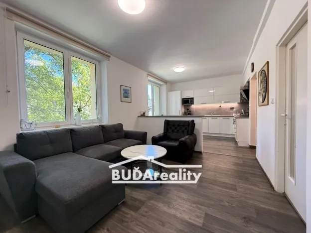 Prodej bytu 3+kk, Zlín, Sokolská, 77 m2