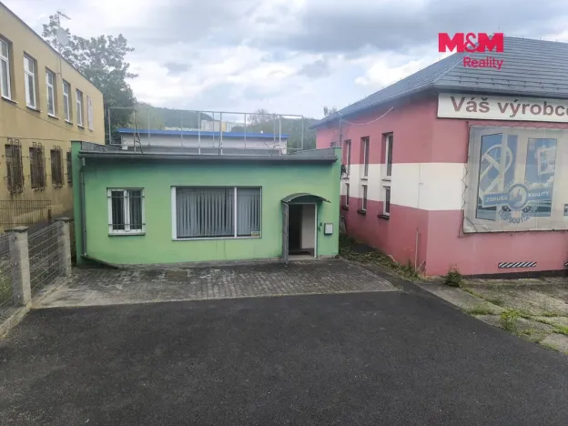 Pronájem obchodního prostoru, Ústí nad Labem - Ústí nad Labem-centrum, Hoření, 140 m2