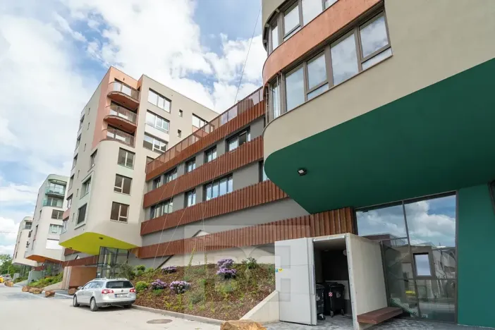 Pronájem bytu 2+kk, Praha - Radlice, U Komína, 55 m2