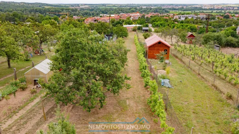 Prodej zahrady, Dobšice, K Hájku, 1078 m2