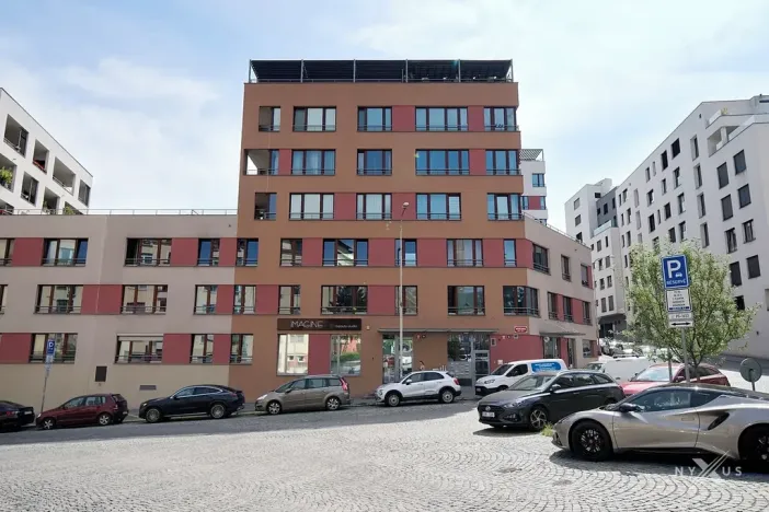 Pronájem bytu 2+kk, Praha - Košíře, Musílkova, 57 m2