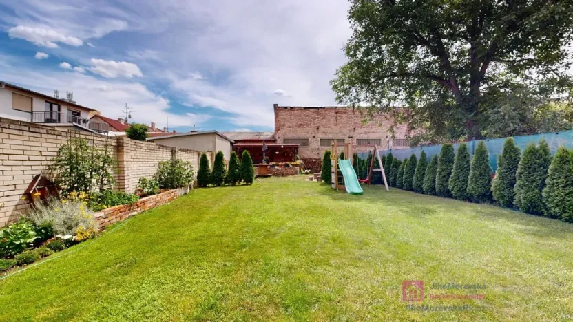 Prodej bytu 3+1, Hodonín, Slavíkova, 95 m2