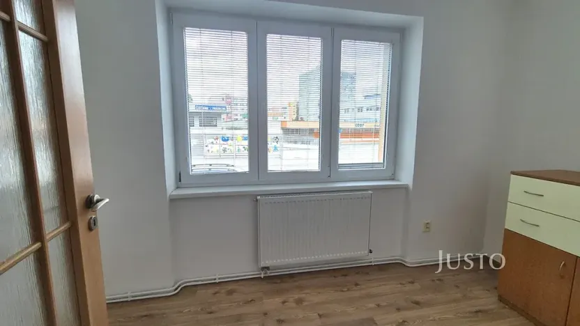Pronájem bytu 2+kk, Písek, Nádražní, 32 m2