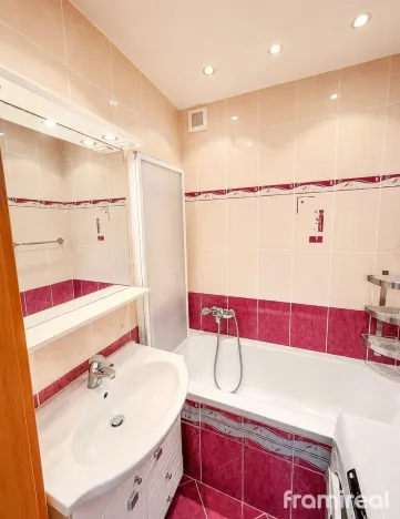 Prodej bytu 3+1, Brno, Libušino údolí, 76 m2