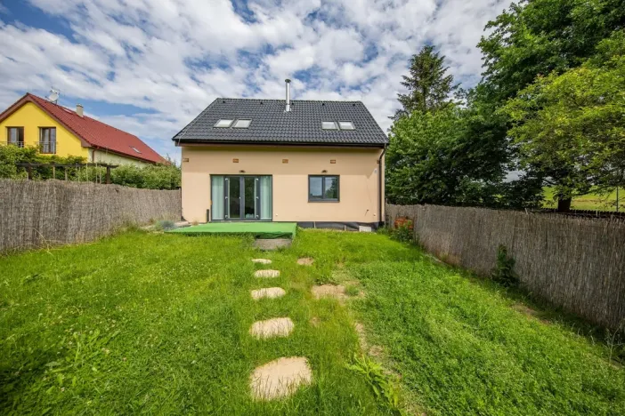 Prodej rodinného domu, Velký Týnec, Boční, 115 m2