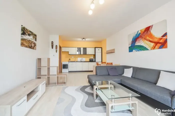 Pronájem bytu 2+kk, Olomouc, Jeremiášova, 64 m2