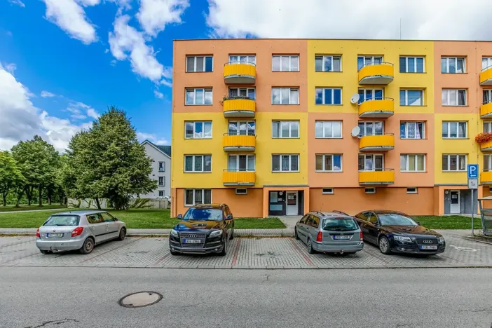 Pronájem bytu 3+1, České Velenice, 67 m2