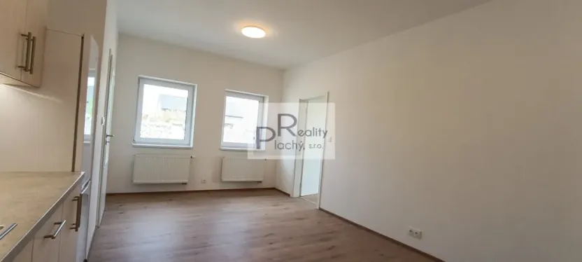 Prodej bytu 2+kk, Hevlín, 69 m2