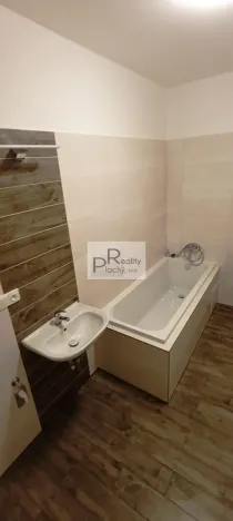 Prodej bytu 2+kk, Hevlín, 69 m2
