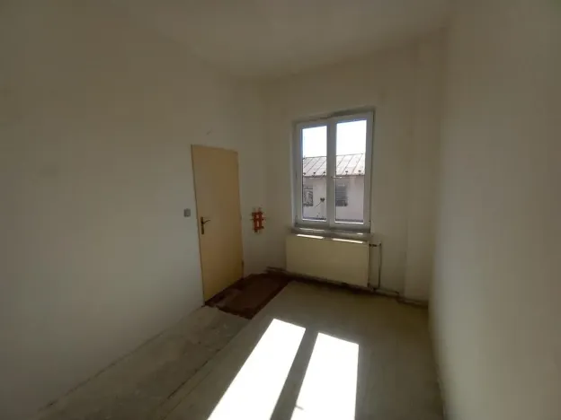 Pronájem bytu 2+kk, Cheb, Evropská, 31 m2