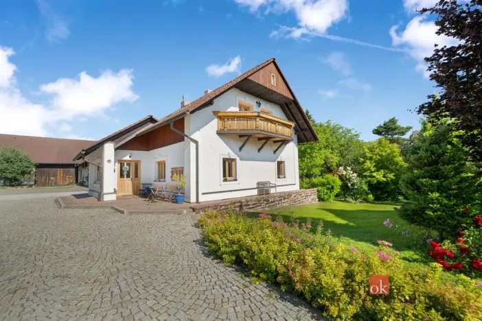 Prodej rodinného domu, Lhotka, Radoušská, 450 m2