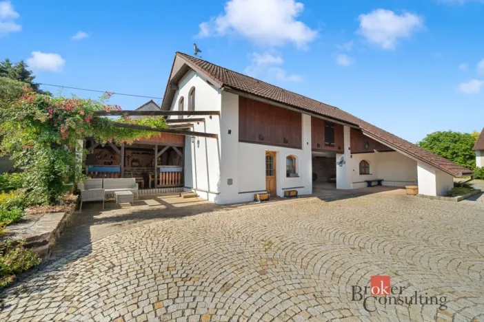Prodej rodinného domu, Lhotka, Radoušská, 450 m2