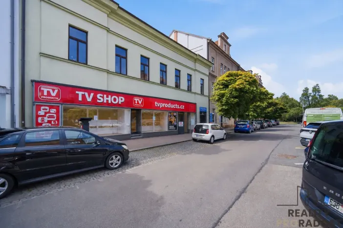 Pronájem obchodního prostoru, Pardubice - Zelené Předměstí, Smilova, 230 m2