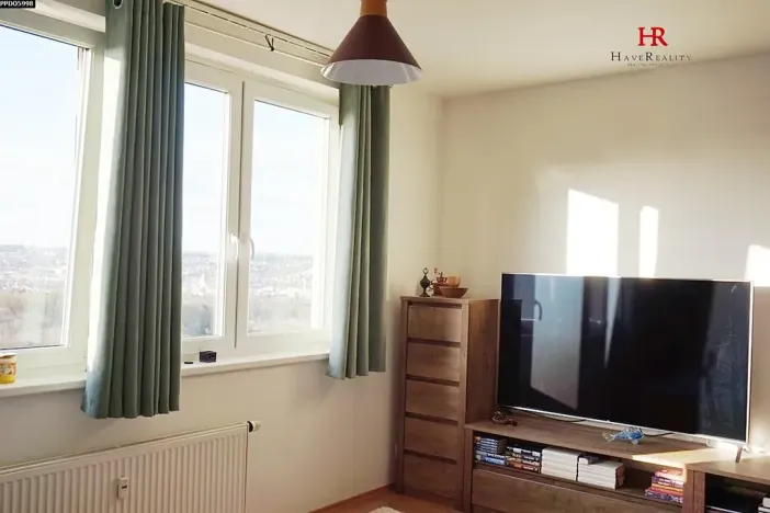 Pronájem bytu 1+kk, Praha - Troja, Hnězdenská, 39 m2